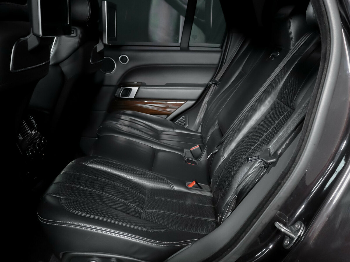 Land Rover Range Rover 2015 года с пробегом. Фото: #9