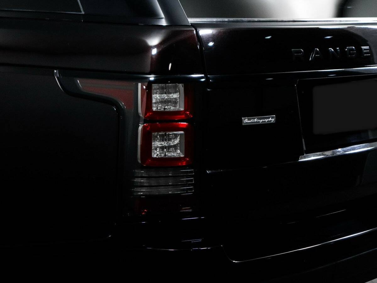 Land Rover Range Rover 2015 года с пробегом. Фото: #16
