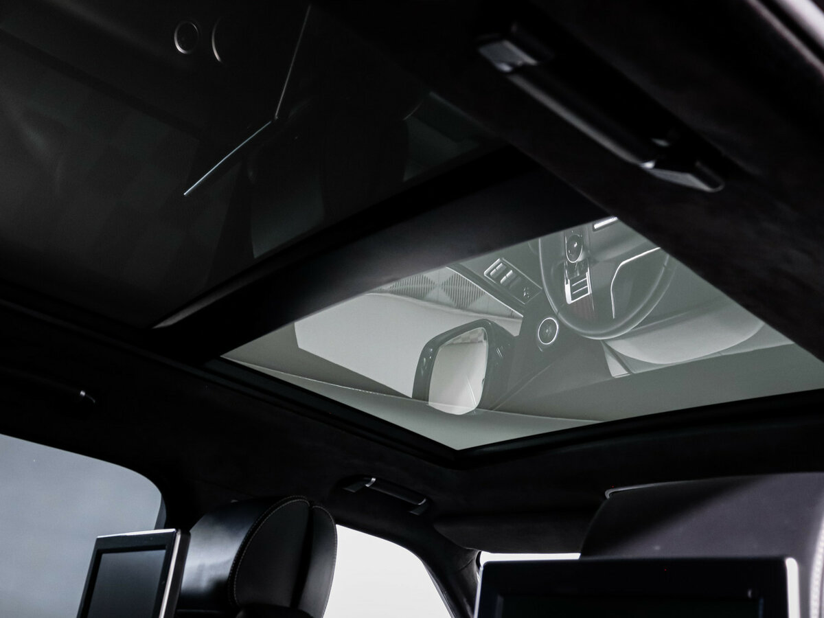 Land Rover Range Rover 2015 года с пробегом. Фото: #17