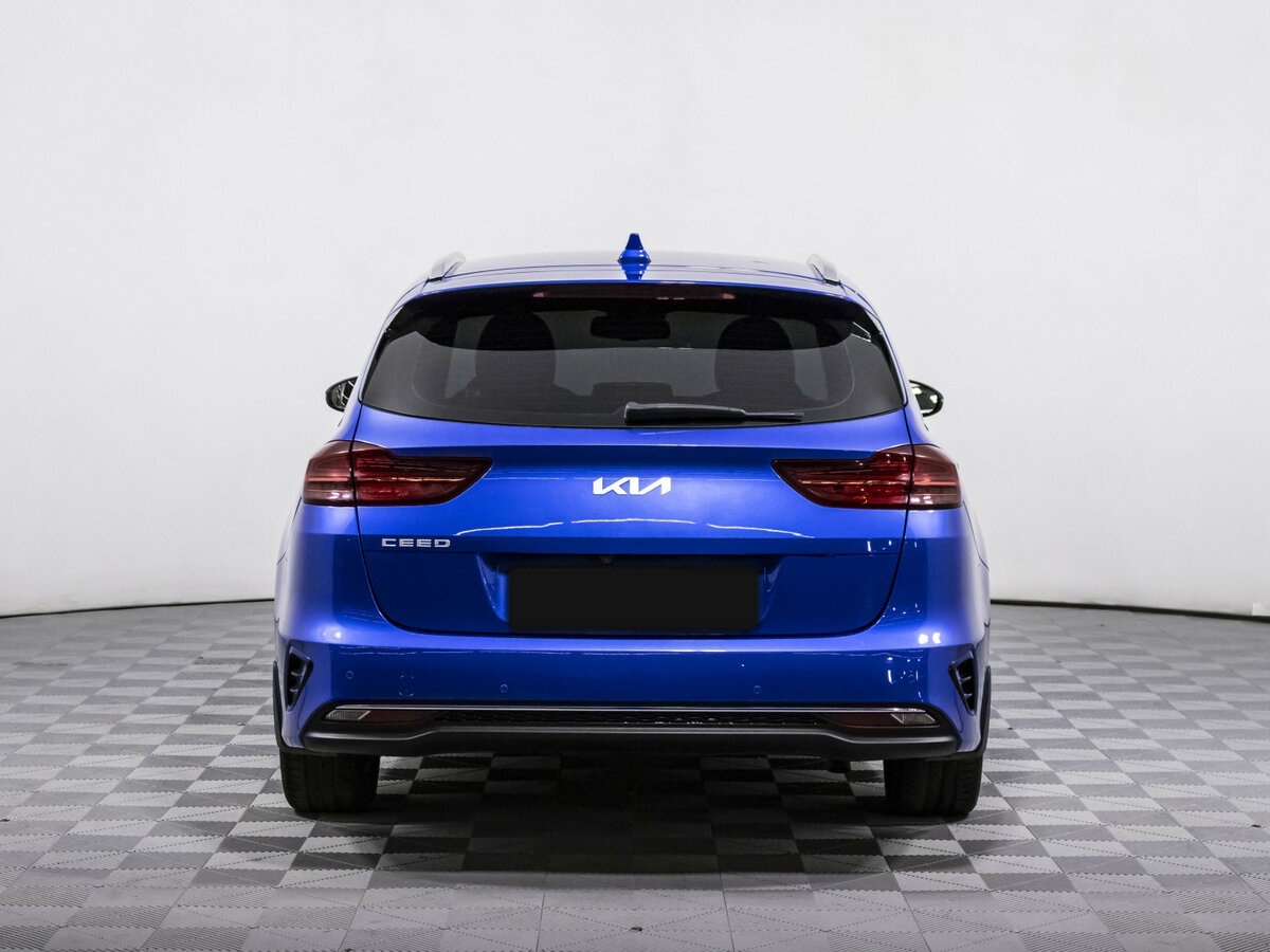 Kia Ceed 2021 года с пробегом. Фото: #4