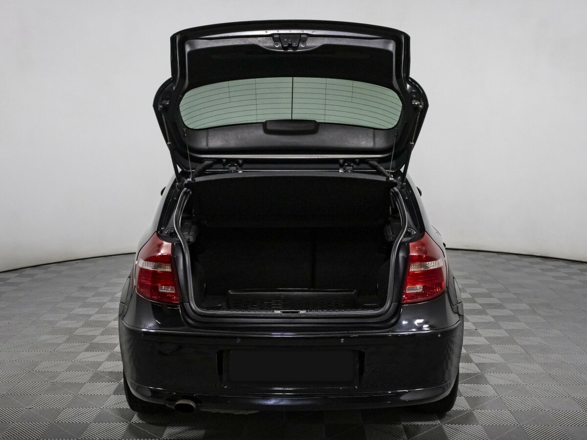 BMW 1 серии 2008 года с пробегом. Фото: #13