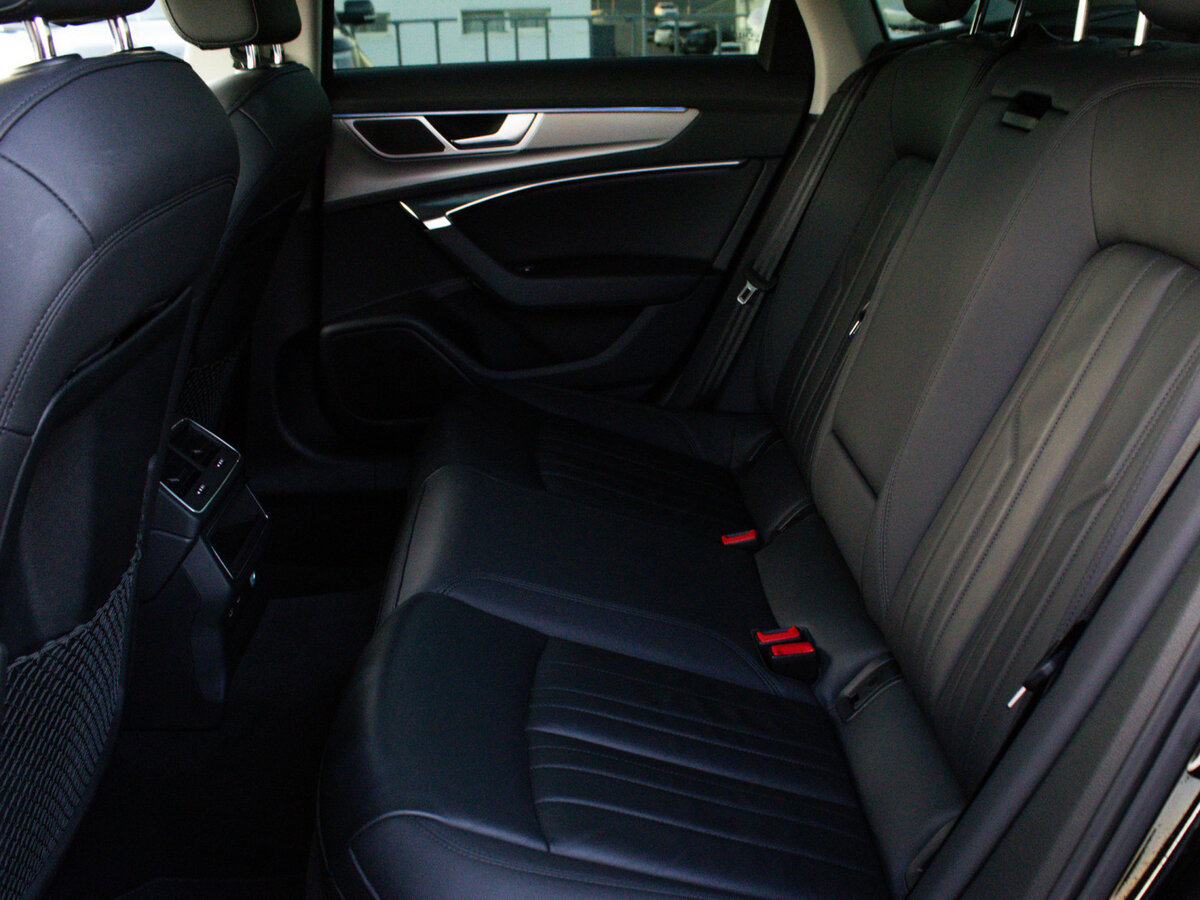 Audi A6 2021 года с пробегом. Фото: #11