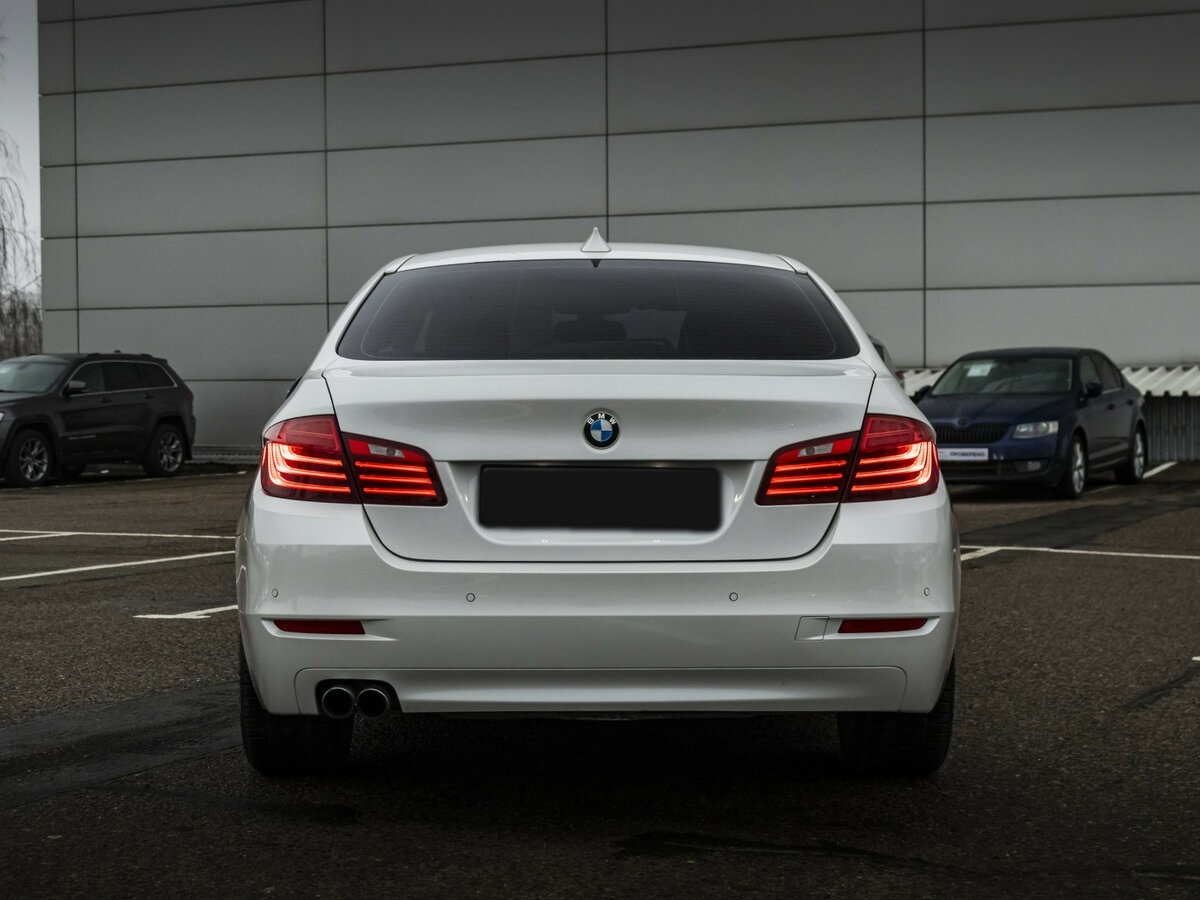 BMW 5 серии 2015 года с пробегом. Фото: #6