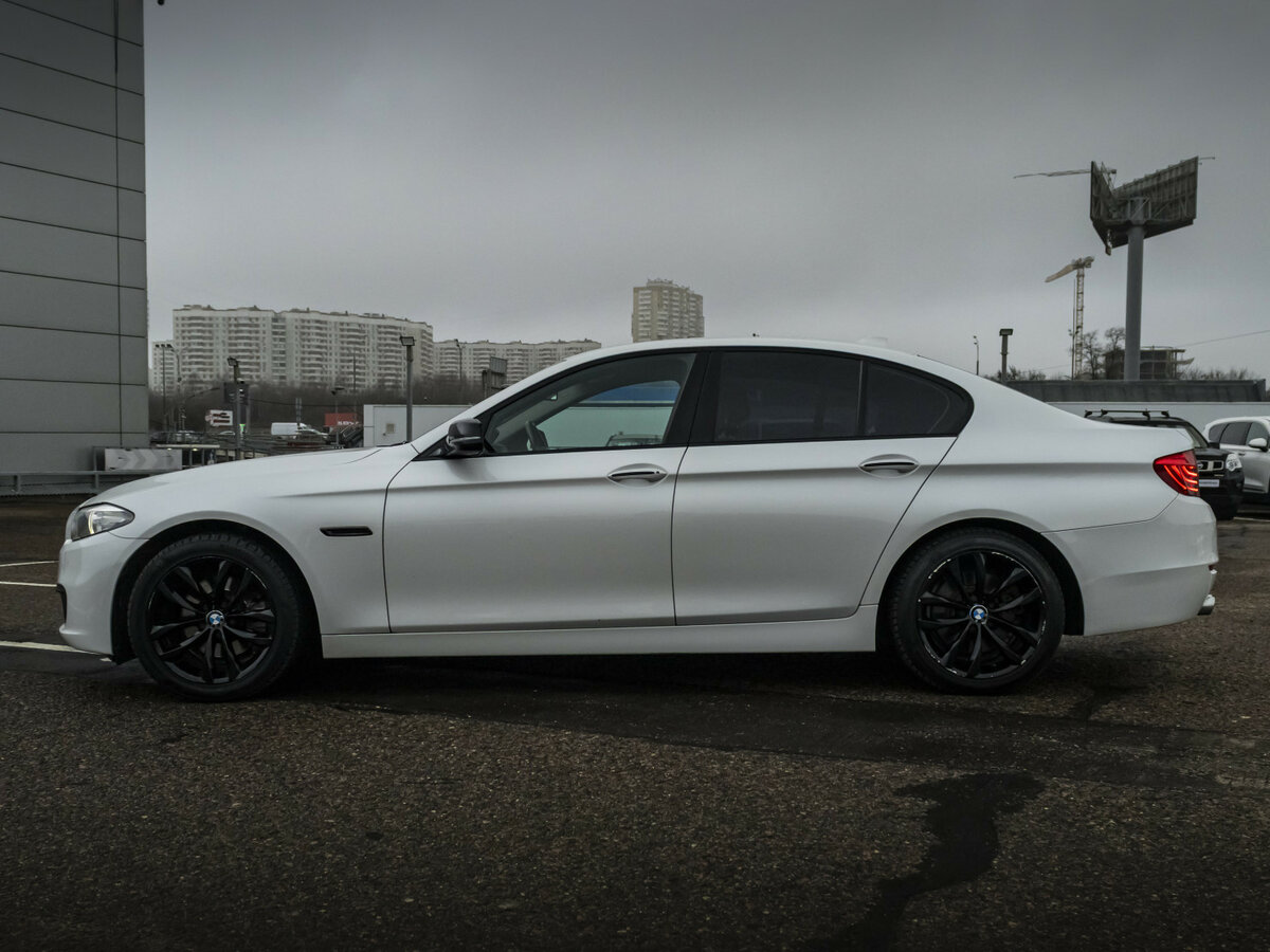 BMW 5 серии 2015 года с пробегом. Фото: #8