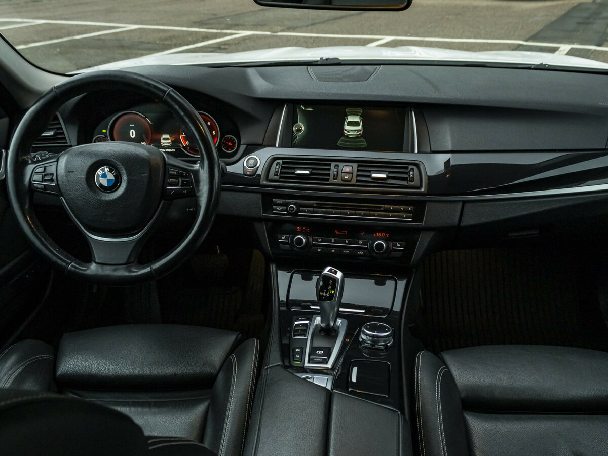 BMW 5 серии 2015 года с пробегом. Фото: #12