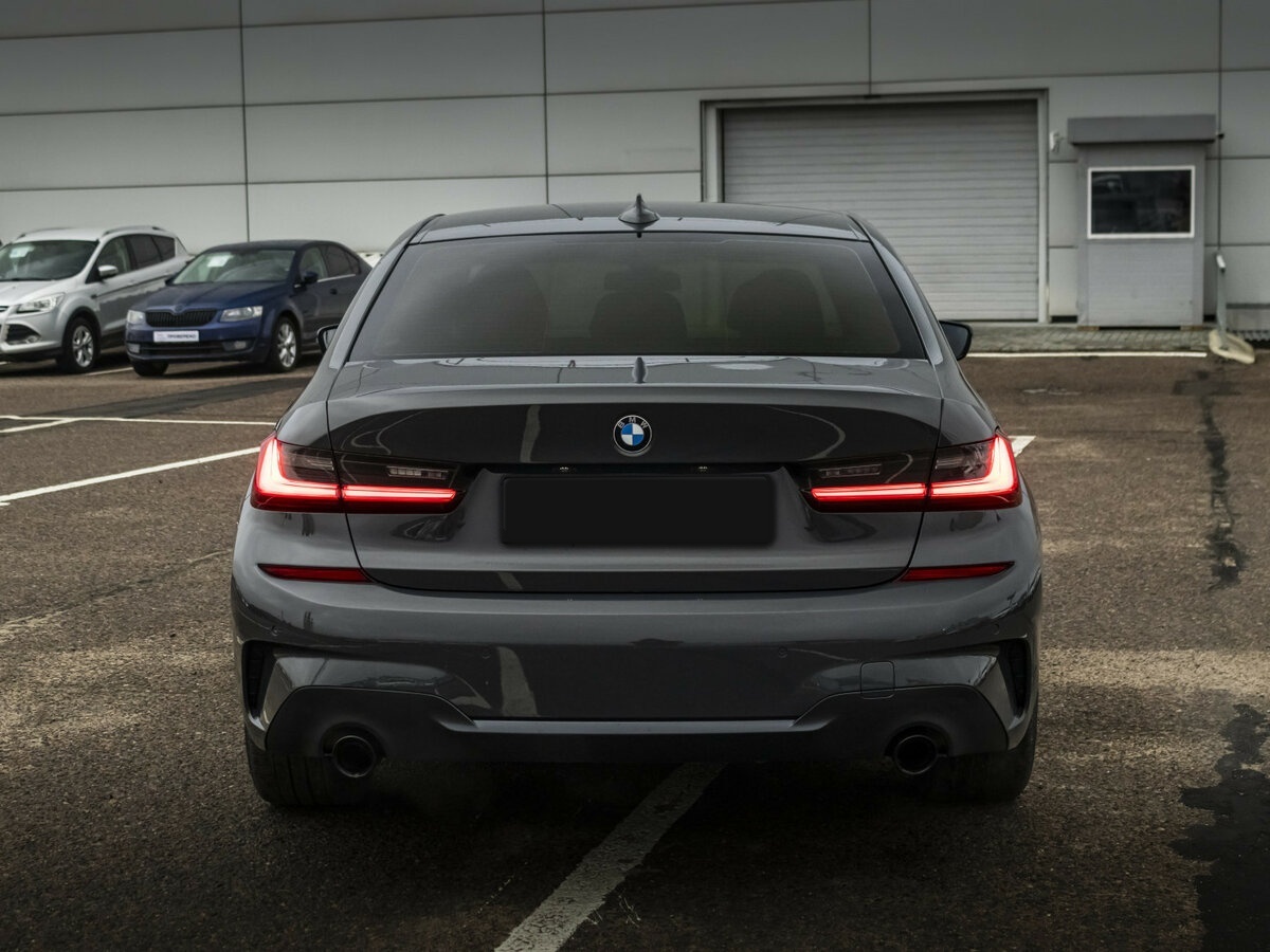 BMW 3 серии 2019 года с пробегом. Фото: #6