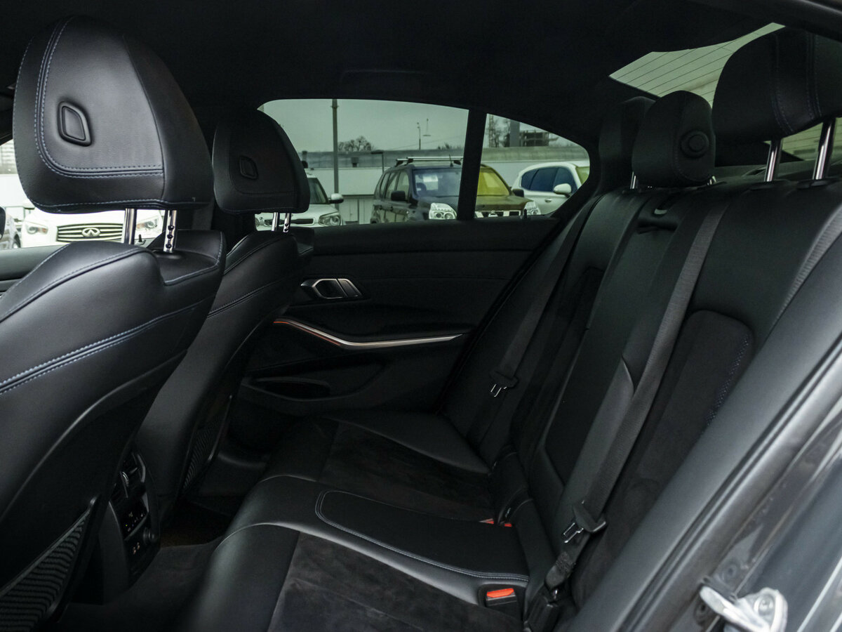 BMW 3 серии 2019 года с пробегом. Фото: #13