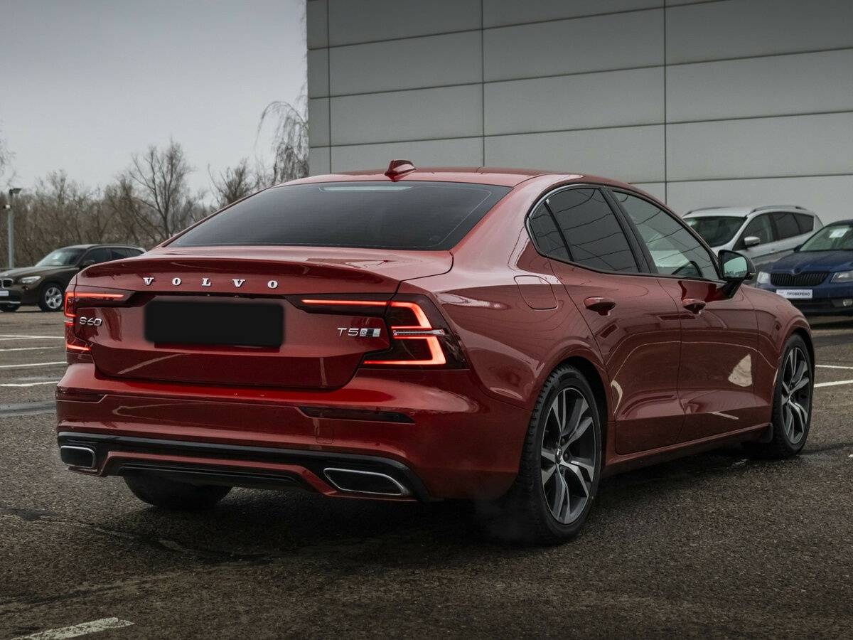 Volvo S60 2019 года с пробегом. Фото: #5