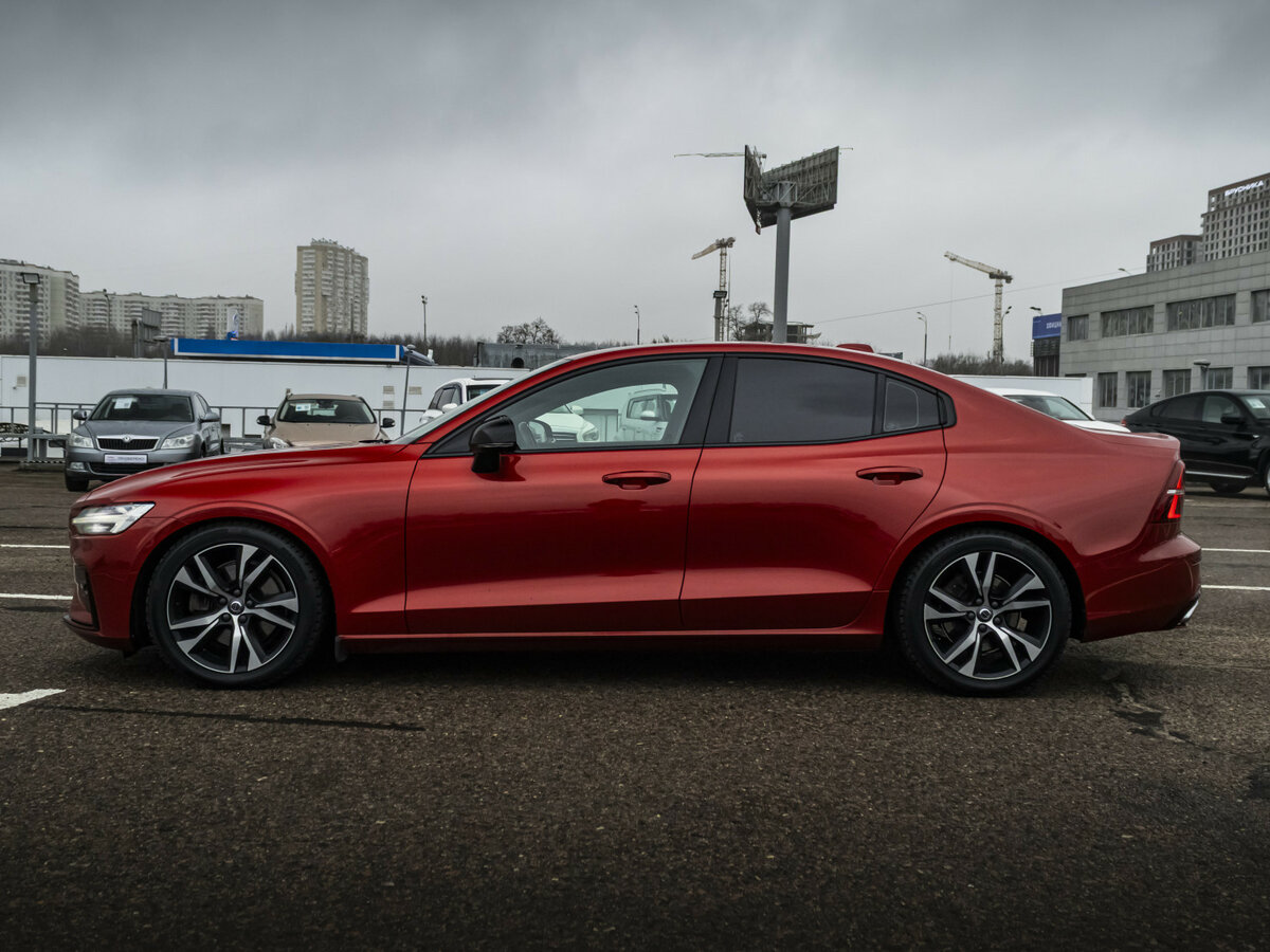 Volvo S60 2019 года с пробегом. Фото: #9