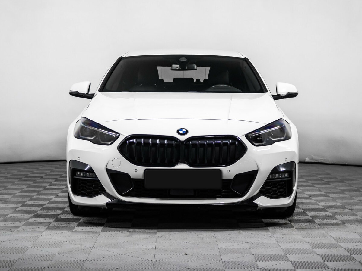 BMW 2 серии 2021 года с пробегом. Фото: #1