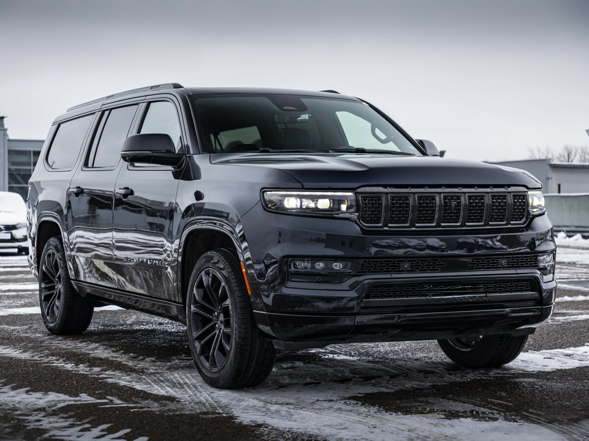 Jeep Wagoneer 2024 года с пробегом. Фото: #2