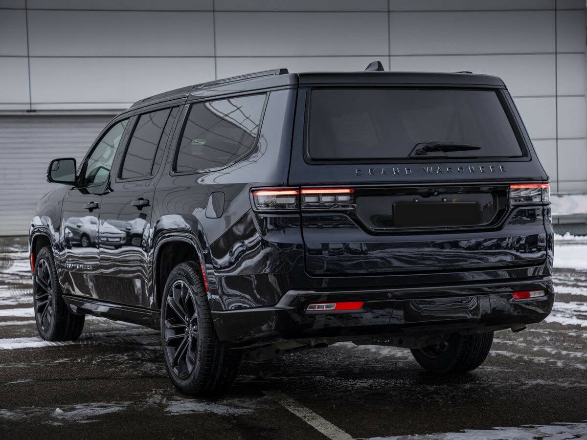 Jeep Wagoneer 2024 года с пробегом. Фото: #6