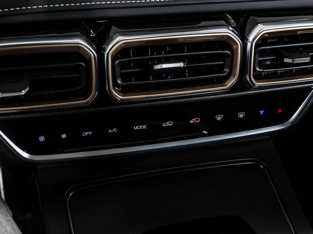 Jetour X70 PLUS 2025 года с пробегом. Фото: #18