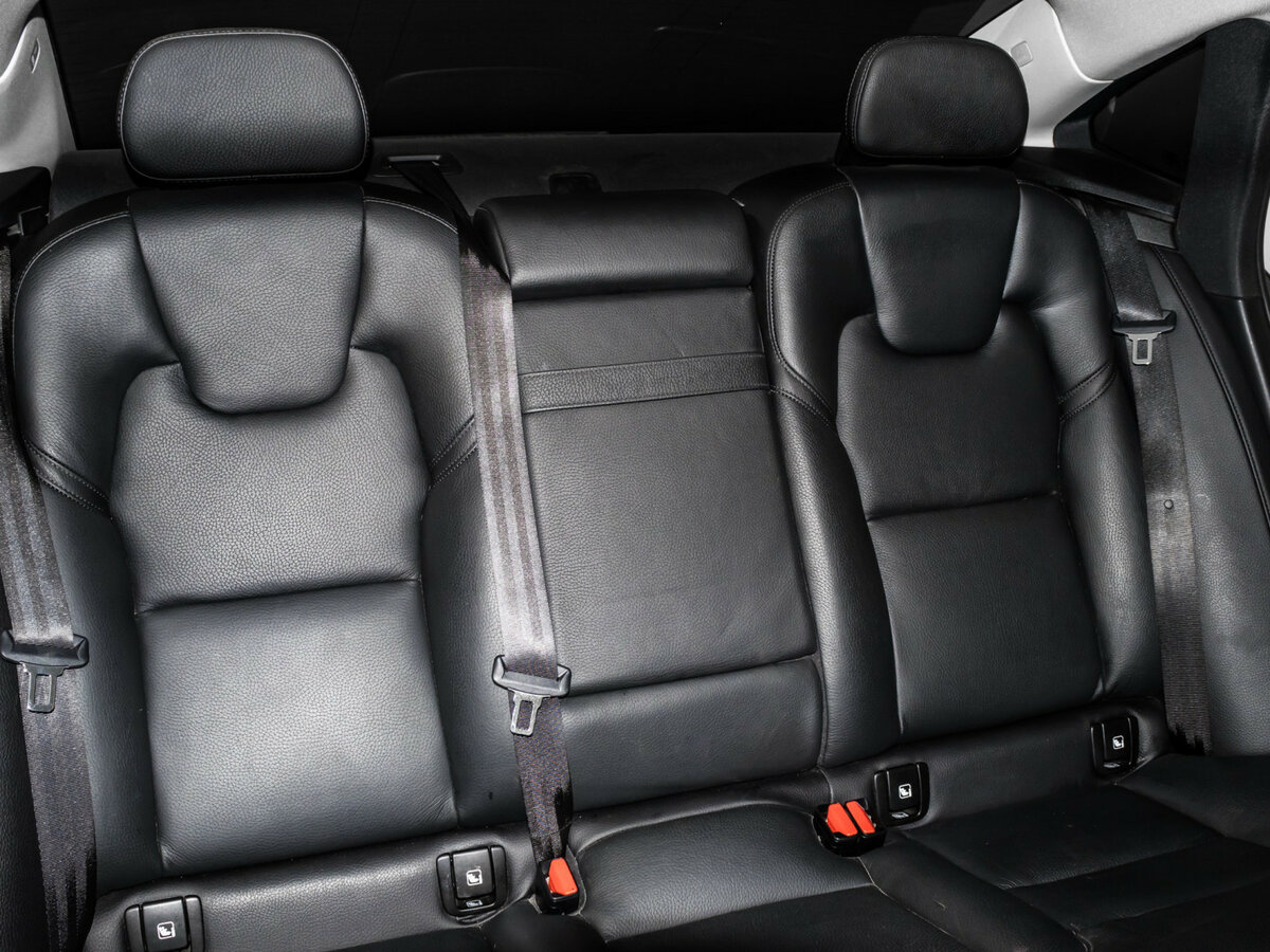 Volvo S90 2019 года с пробегом. Фото: #10