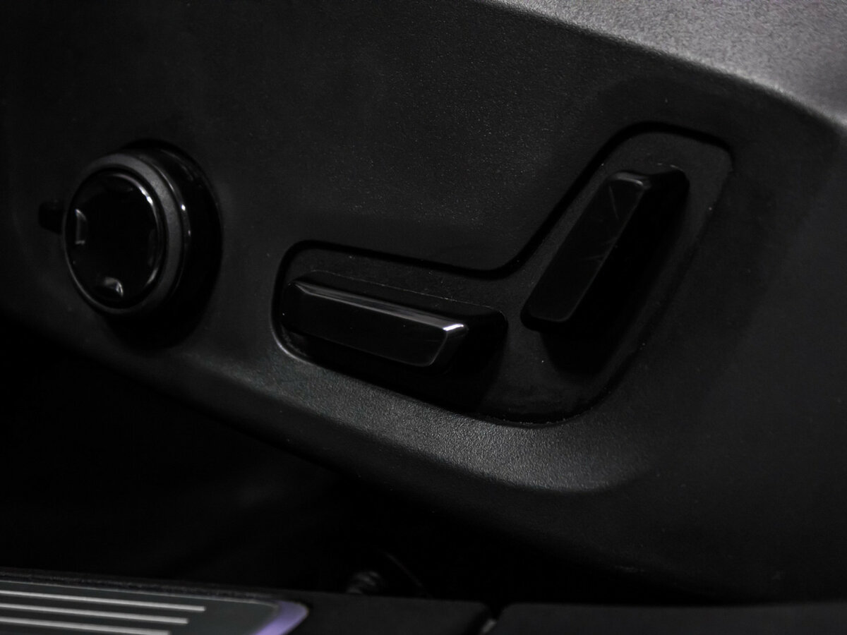 Volvo S90 2019 года с пробегом. Фото: #15