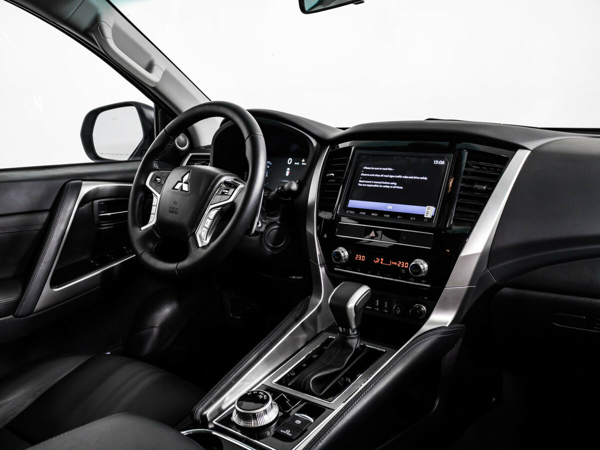 Mitsubishi Montero Sport 2021 года с пробегом. Фото: #6