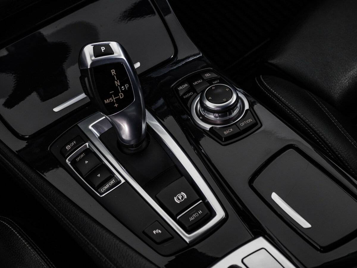 BMW 5 серии 2015 года с пробегом. Фото: #15