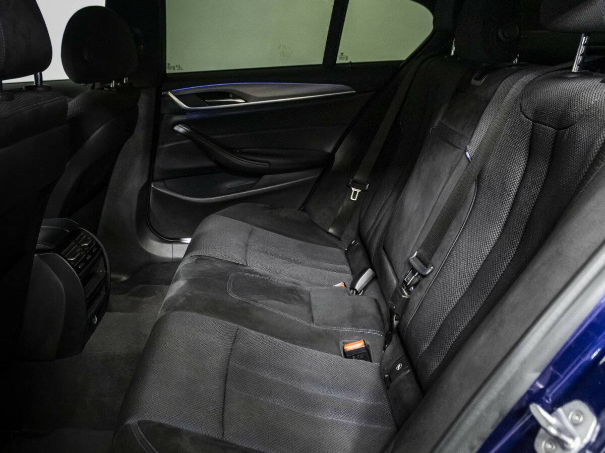 BMW 5 серии 2018 года с пробегом. Фото: #12