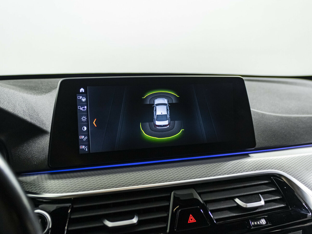 BMW 5 серии 2018 года с пробегом. Фото: #17