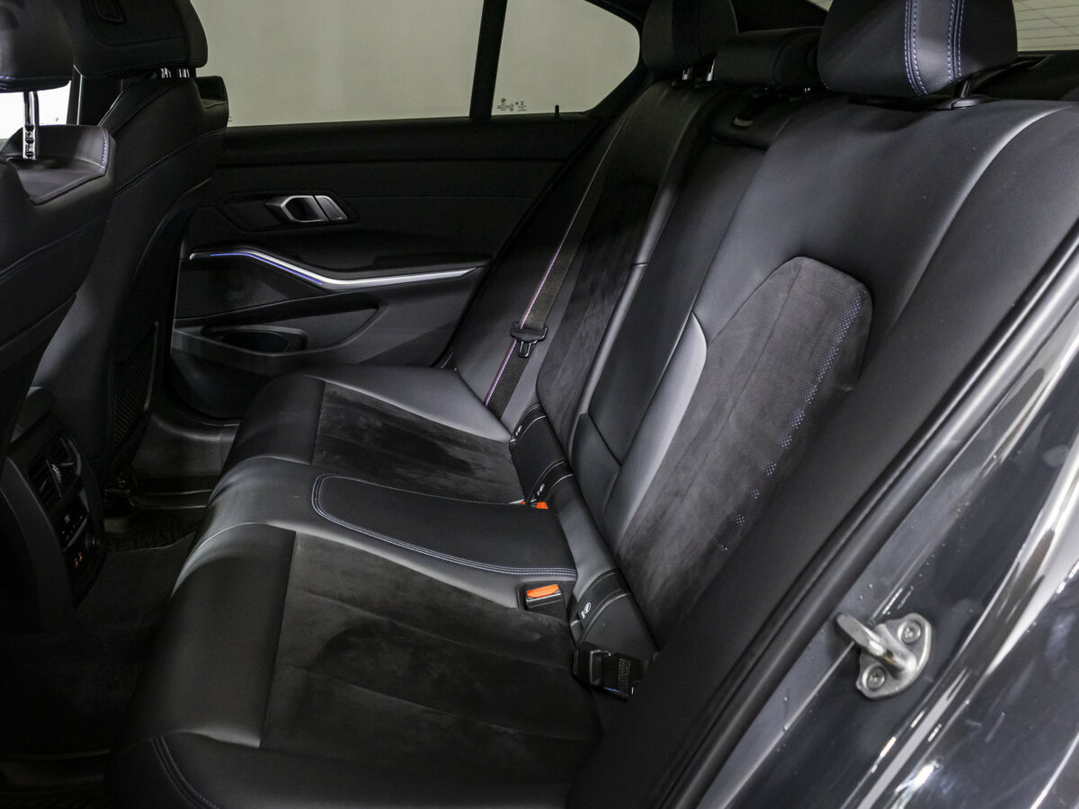 BMW 3 серии 2019 года с пробегом. Фото: #13