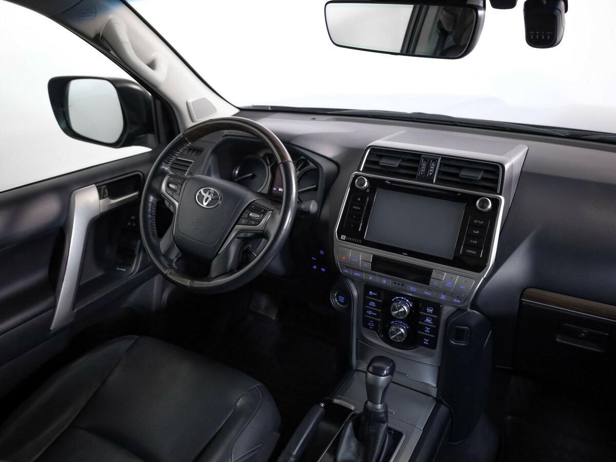 Toyota Land Cruiser Prado 2018 года с пробегом. Фото: #8