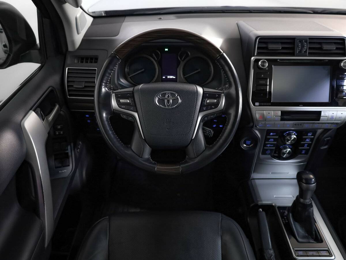 Toyota Land Cruiser Prado 2018 года с пробегом. Фото: #10