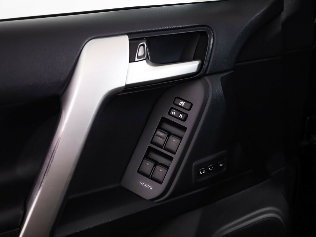 Toyota Land Cruiser Prado 2018 года с пробегом. Фото: #13