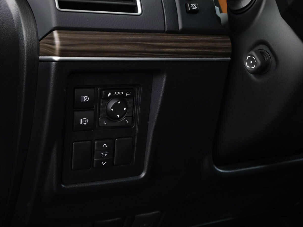 Toyota Land Cruiser Prado 2018 года с пробегом. Фото: #14