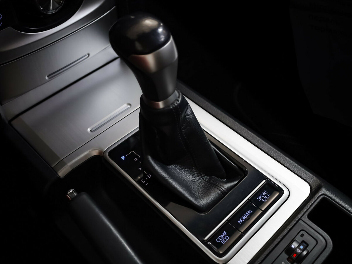 Toyota Land Cruiser Prado 2018 года с пробегом. Фото: #21