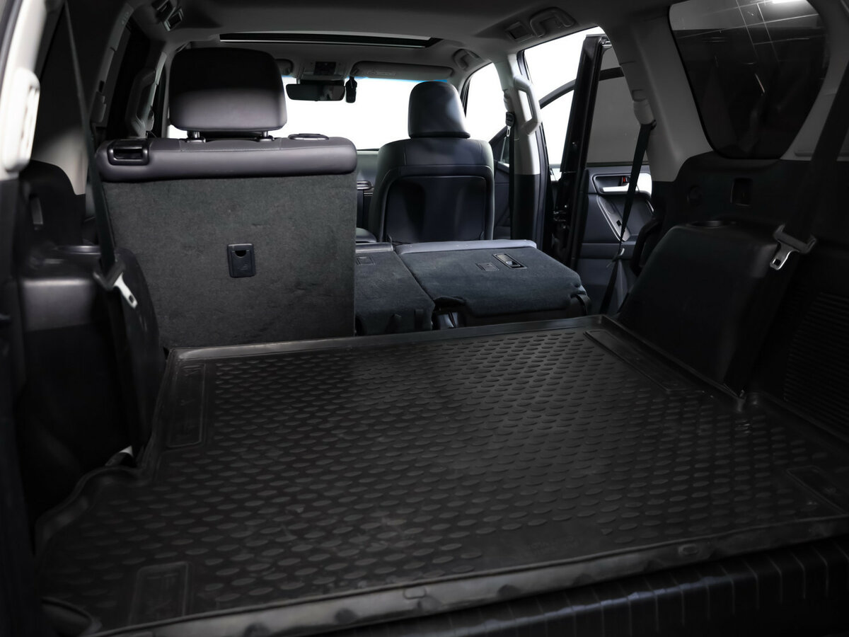 Toyota Land Cruiser Prado 2018 года с пробегом. Фото: #33