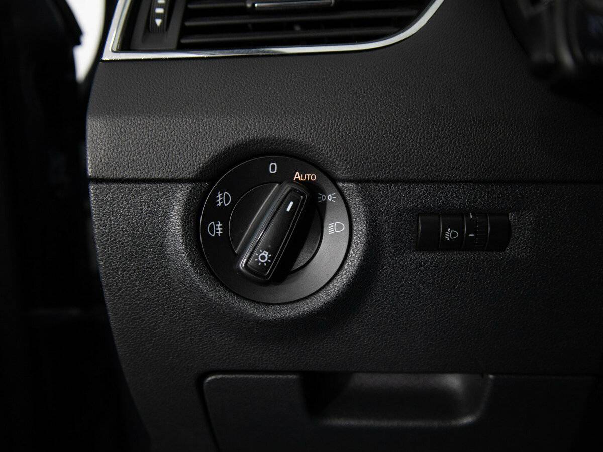 Skoda Octavia 2014 года с пробегом. Фото: #12