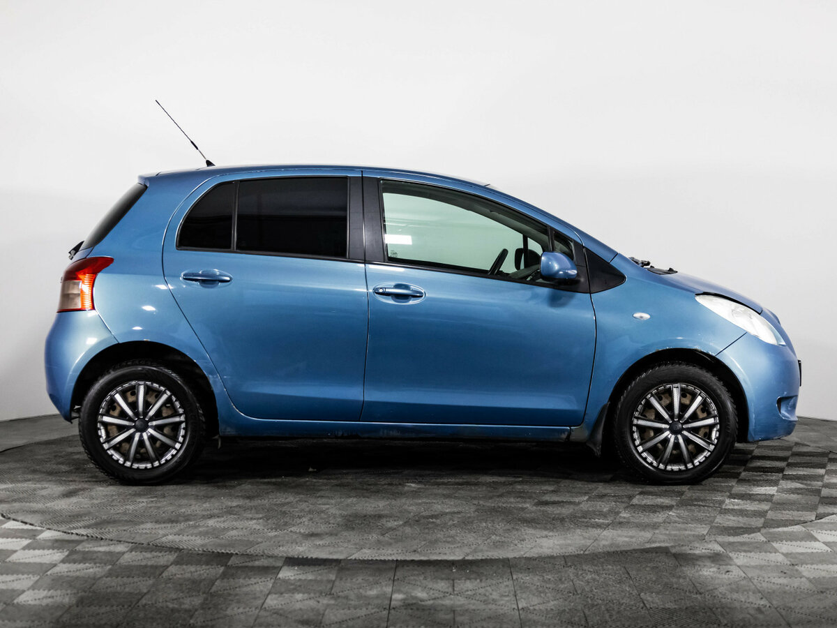 Toyota Yaris 2007 года с пробегом. Фото: #3