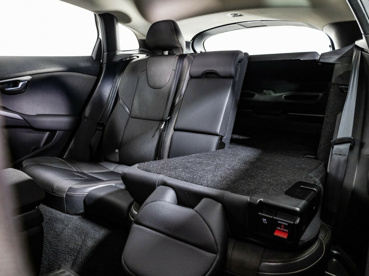 Volvo V40 Cross Country 2013 года с пробегом. Фото: #20