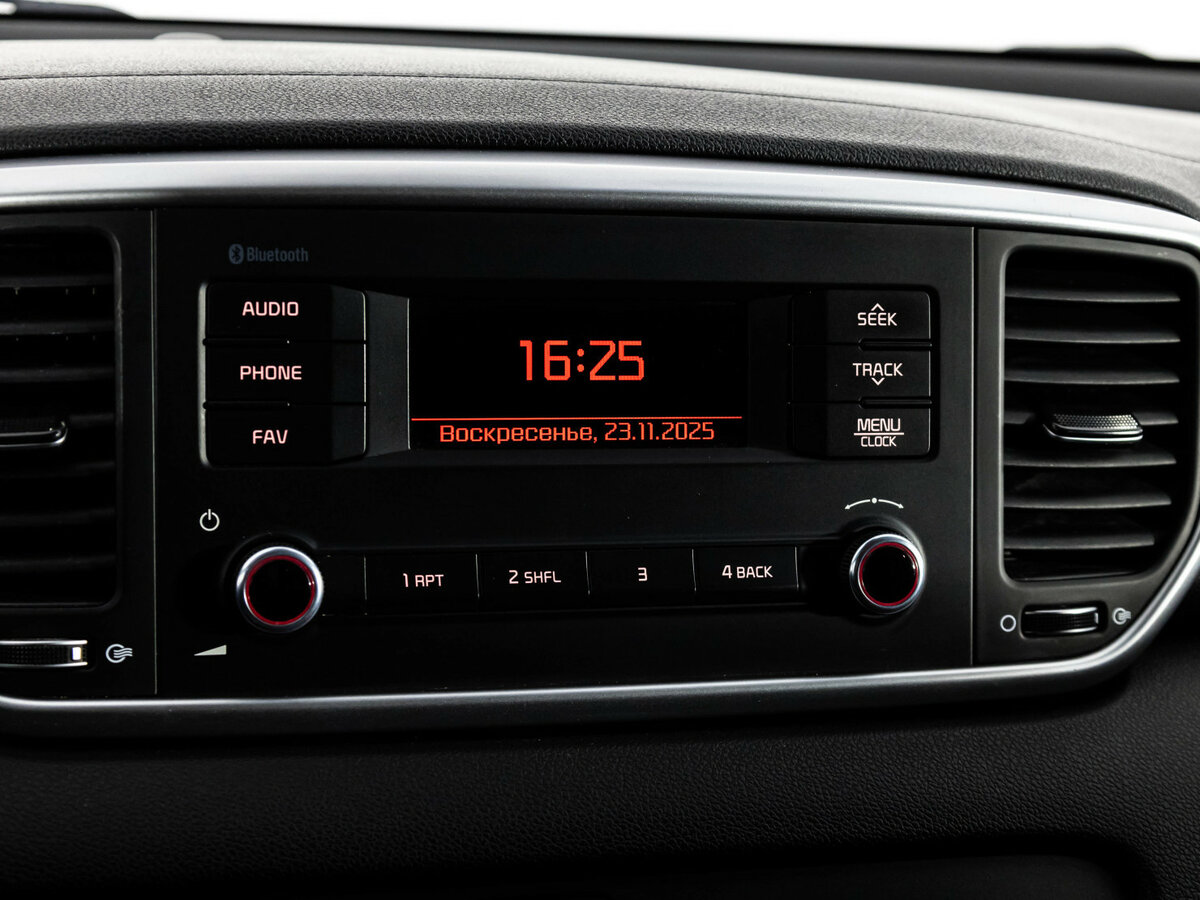 Б/У Киа Спортейдж 2018 года. Фото: #13