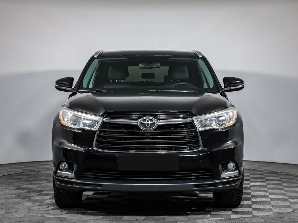 Toyota Highlander 2015 года с пробегом. Фото: #1