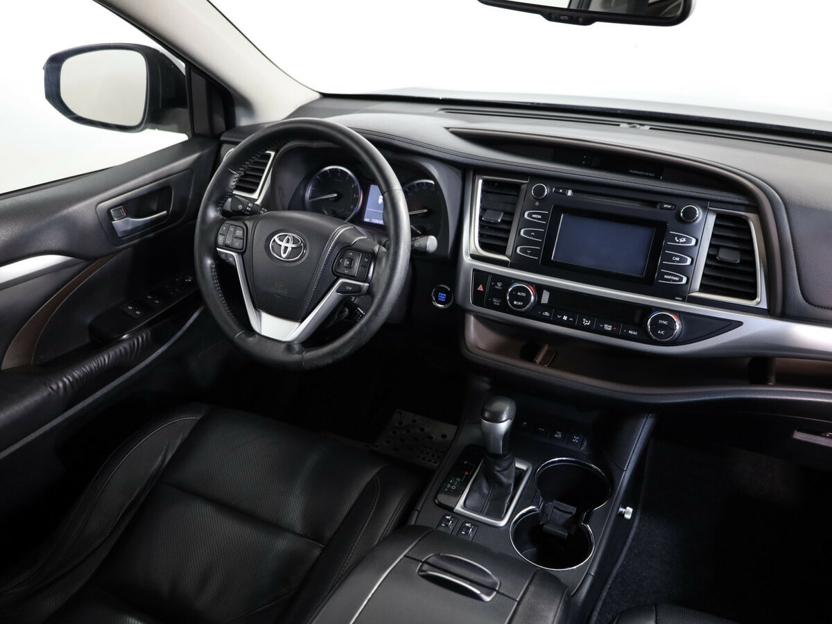Toyota Highlander 2015 года с пробегом. Фото: #7