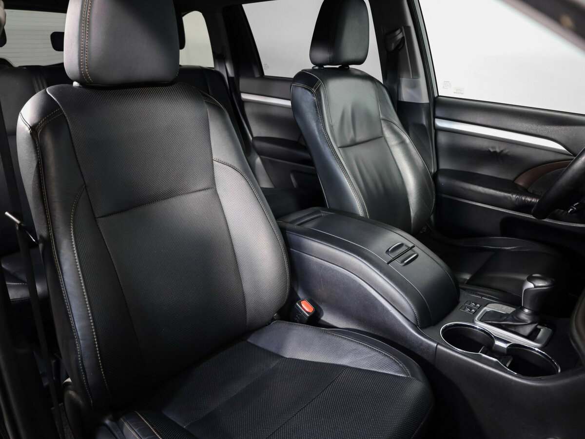 Toyota Highlander 2015 года с пробегом. Фото: #23