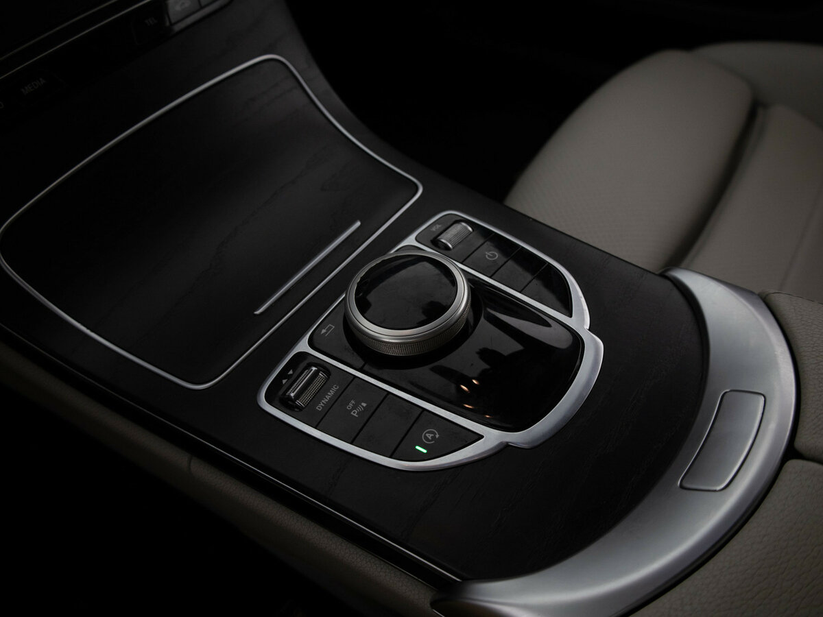 Mercedes-Benz C-Класс 2017 года с пробегом. Фото: #5