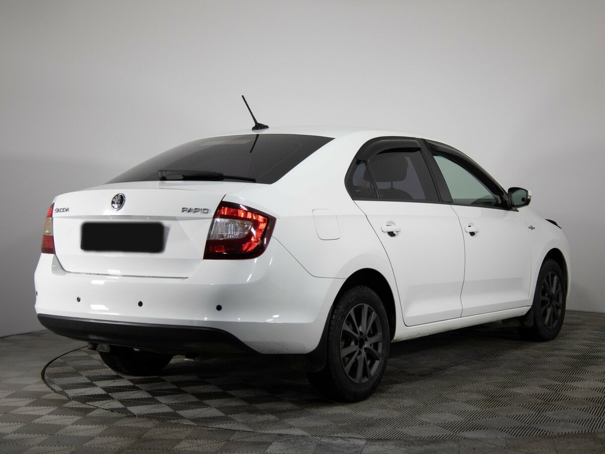 Skoda Rapid 2019 года с пробегом. Фото: #3