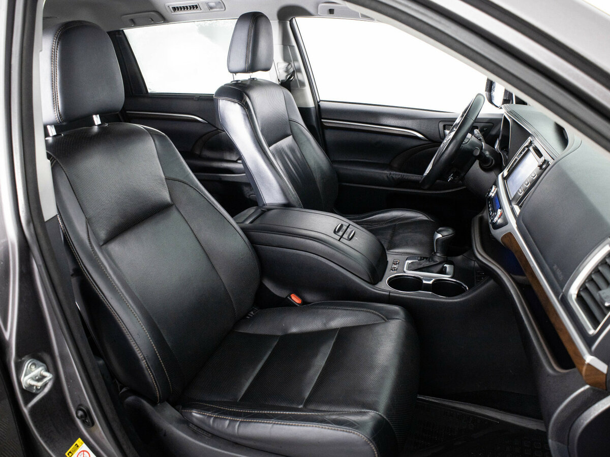 Toyota Highlander 2015 года с пробегом. Фото: #6