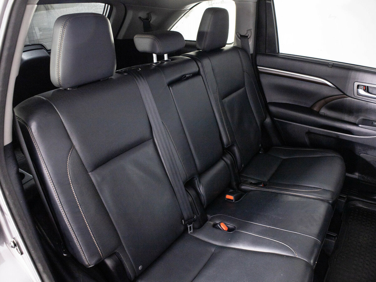 Toyota Highlander 2015 года с пробегом. Фото: #7