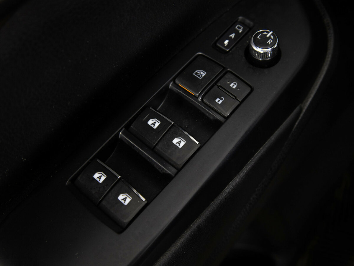 Toyota Highlander 2015 года с пробегом. Фото: #9