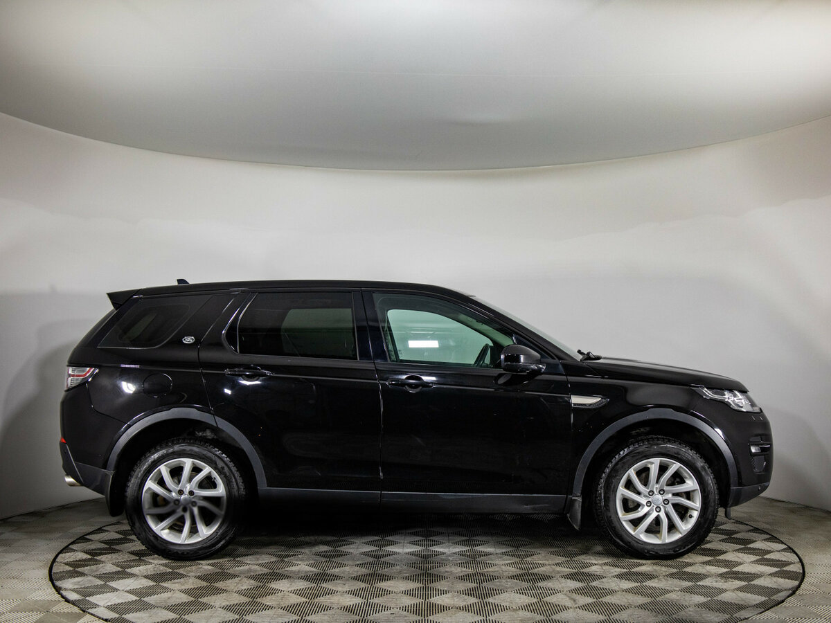 Land Rover Discovery Sport 2016 года с пробегом. Фото: #3