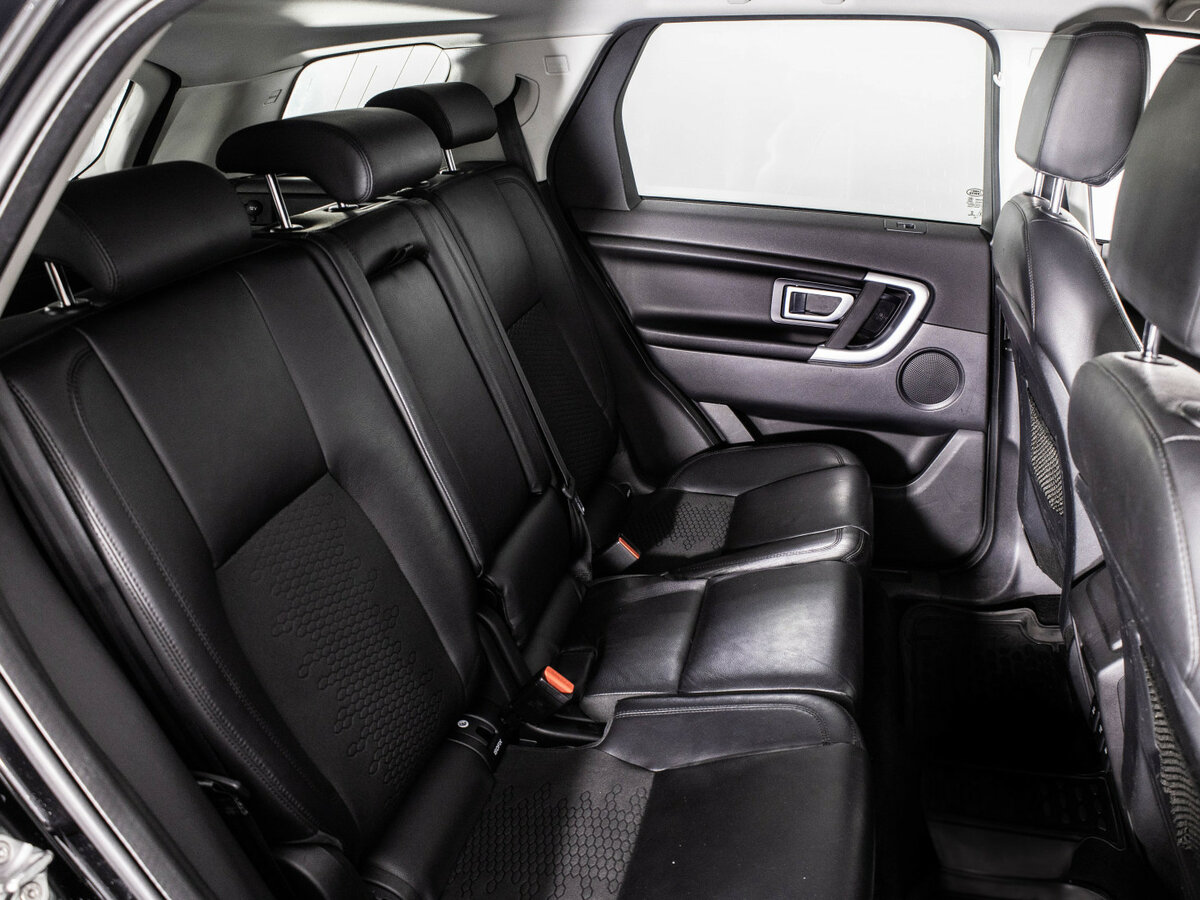 Land Rover Discovery Sport 2016 года с пробегом. Фото: #14