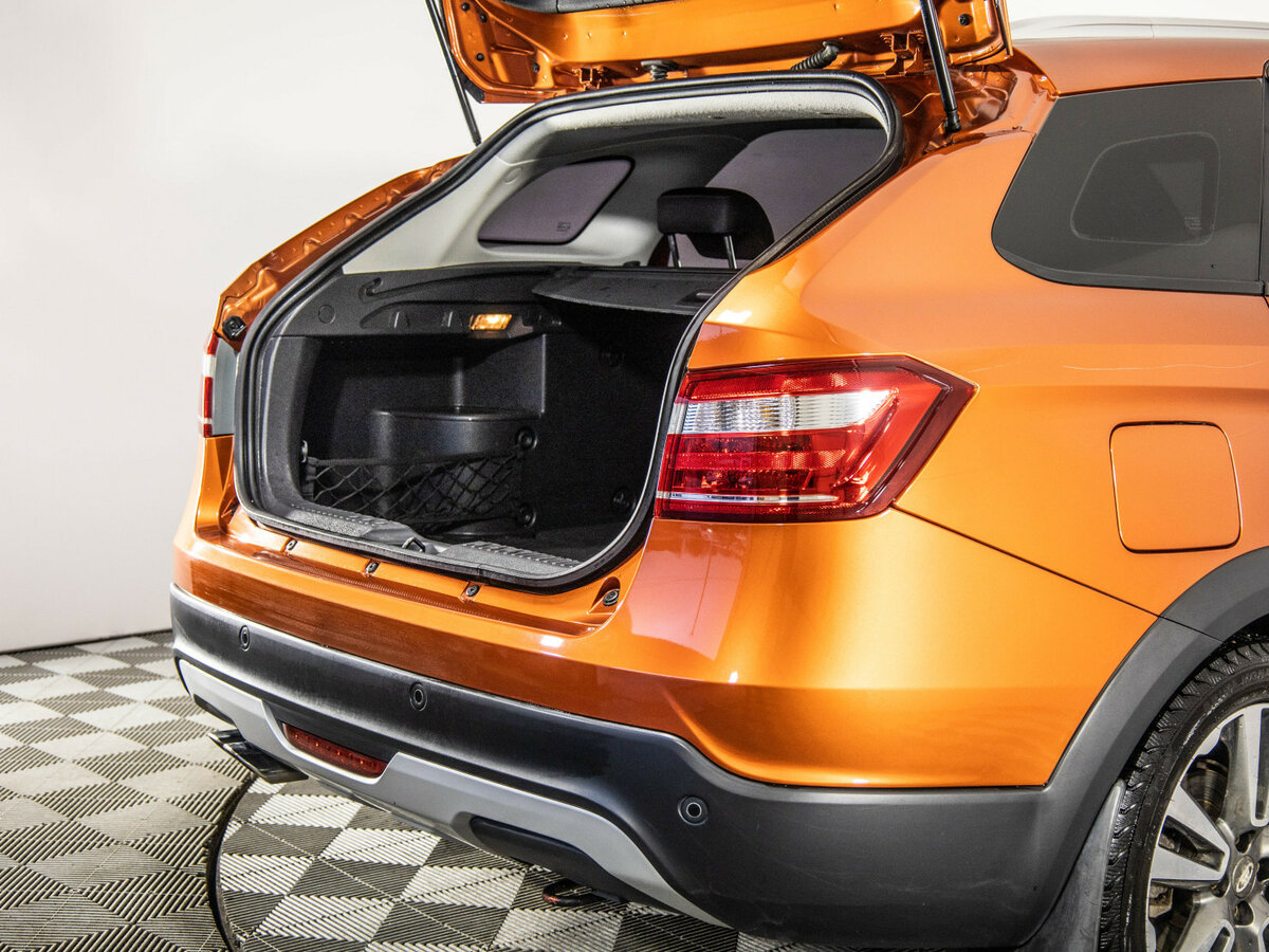 Б/У Лада (ВАЗ) Веста 2019 года. Фото: #8