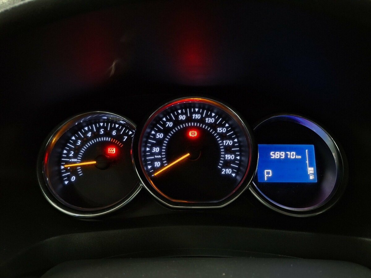 Renault Sandero 2018 года с пробегом. Фото: #12