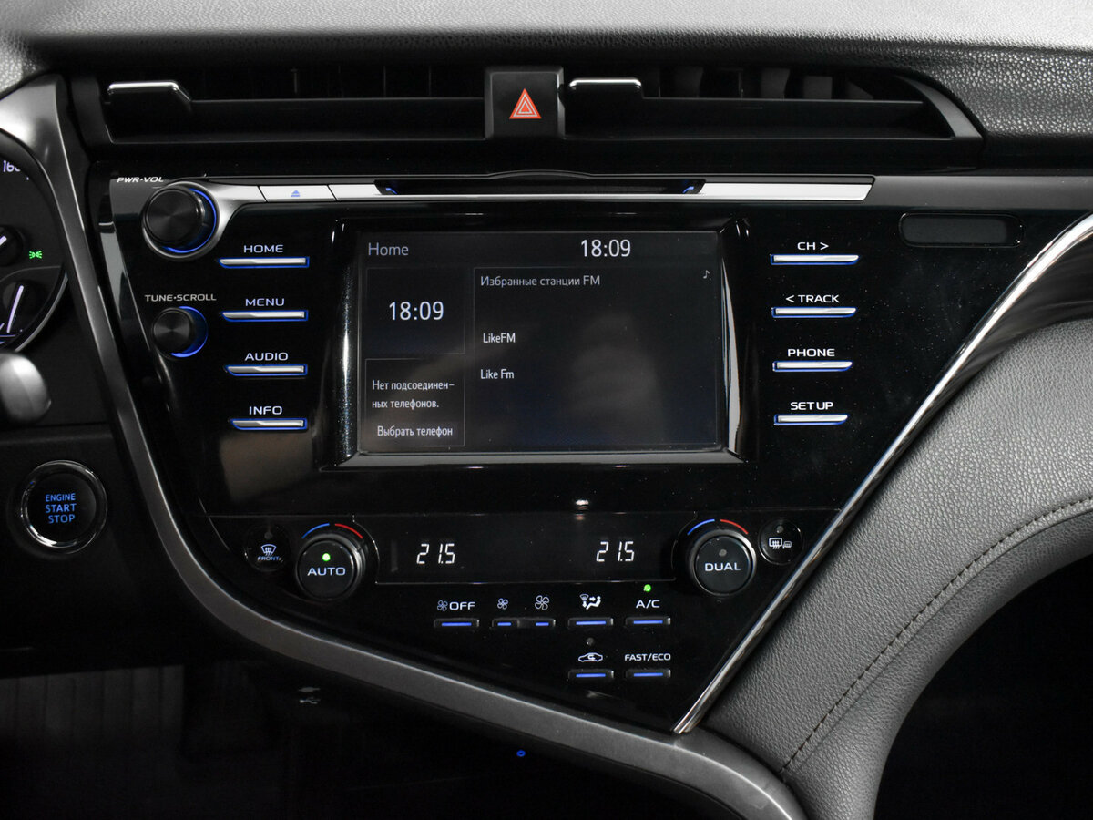 Toyota Camry 2018 года с пробегом. Фото: #14