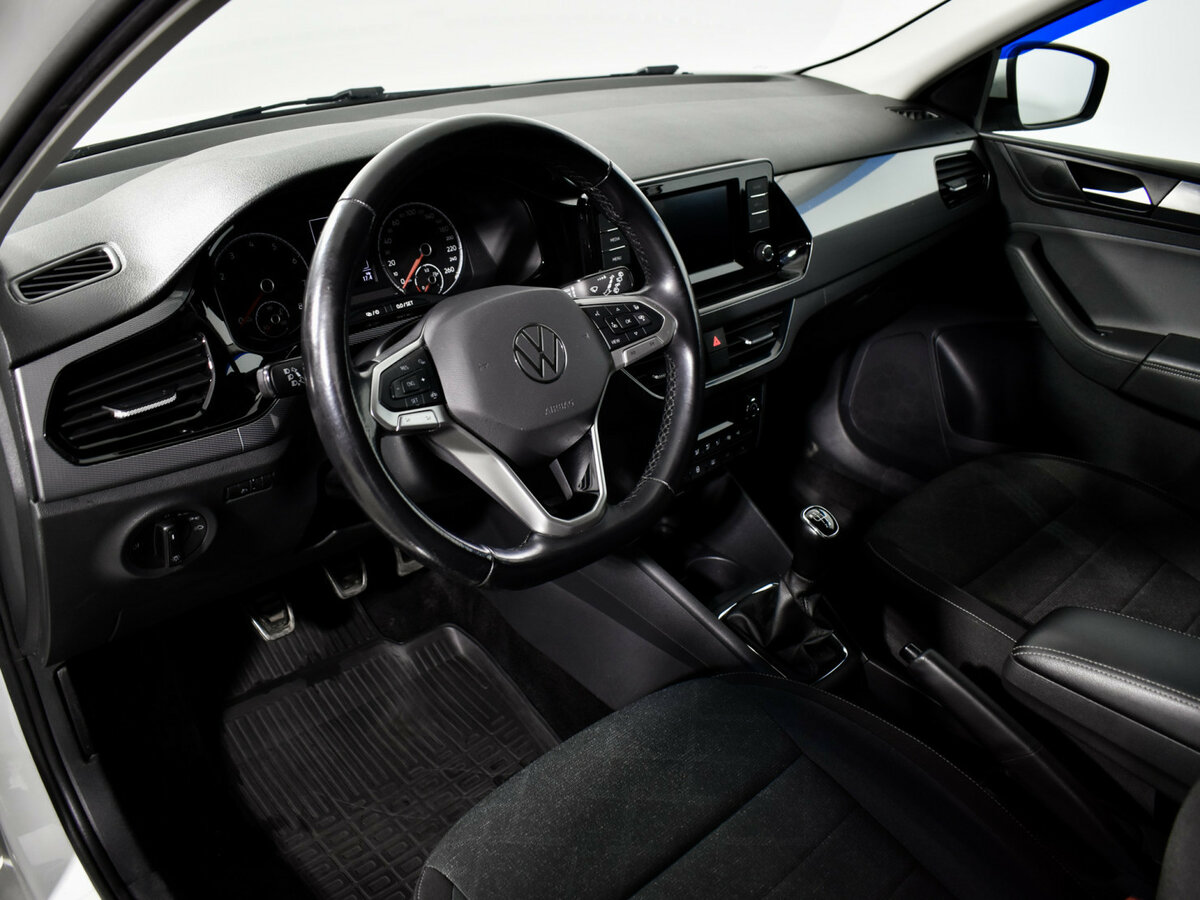 Volkswagen Polo 2020 года с пробегом. Фото: #8