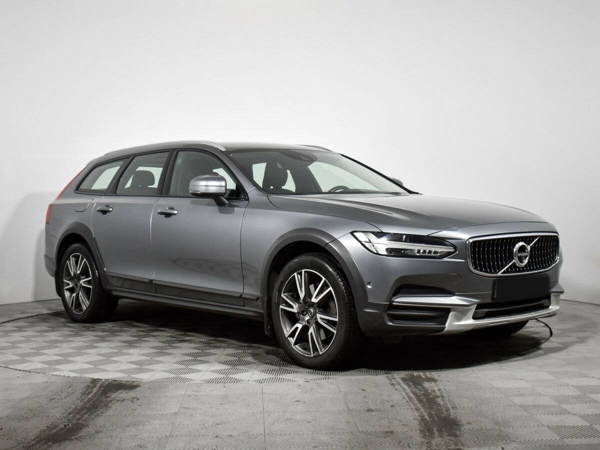 Volvo V90 Cross Country 2019 года с пробегом. Фото: #2