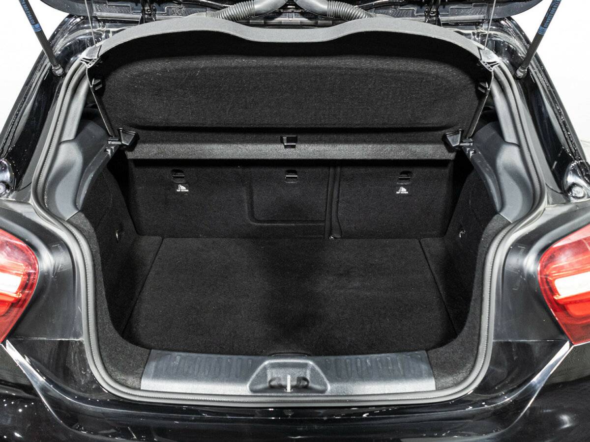 Mercedes-Benz A-Класс 2016 года с пробегом. Фото: #14